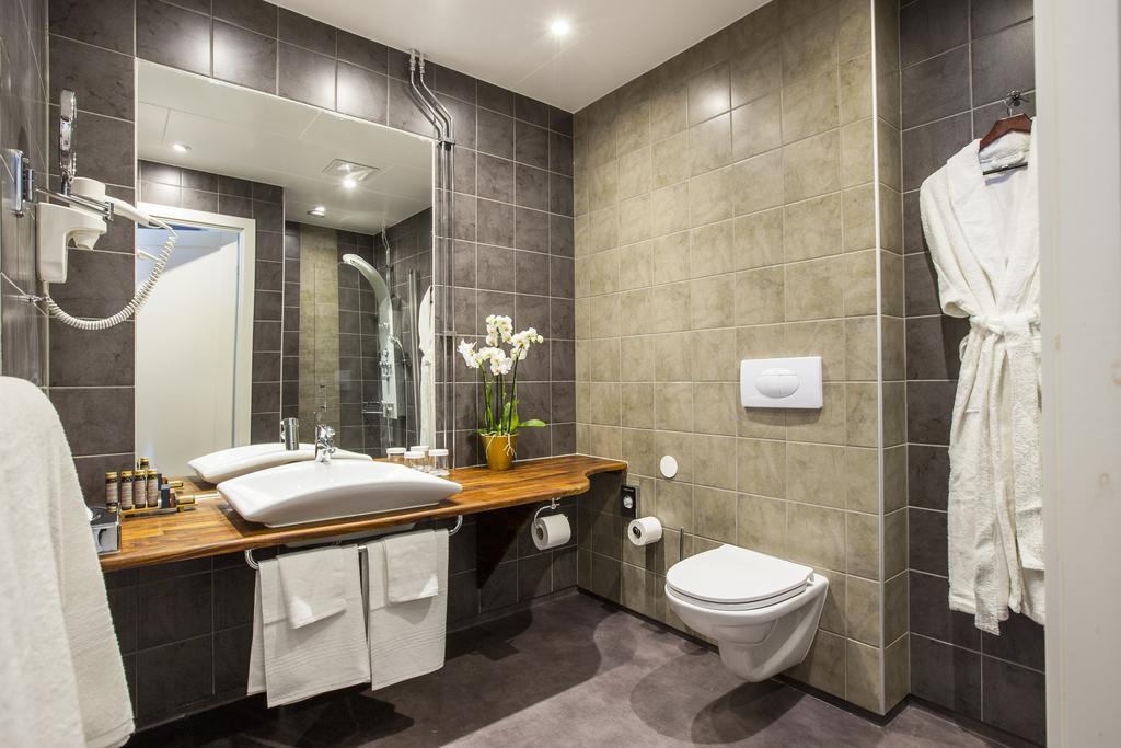 Sockerslottet Hotell Kristinehamn Room photo