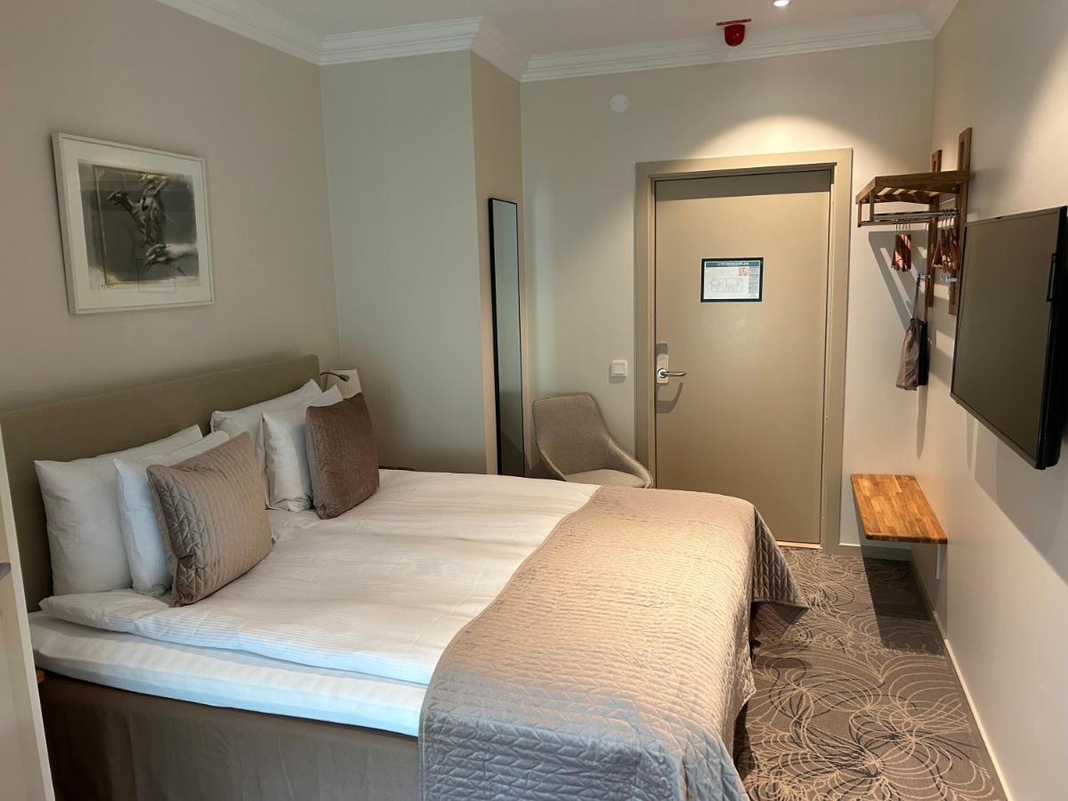 Sockerslottet Hotell Kristinehamn Exterior photo